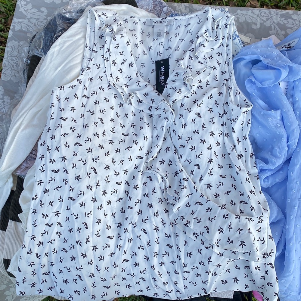 Whote House Black Market blouse